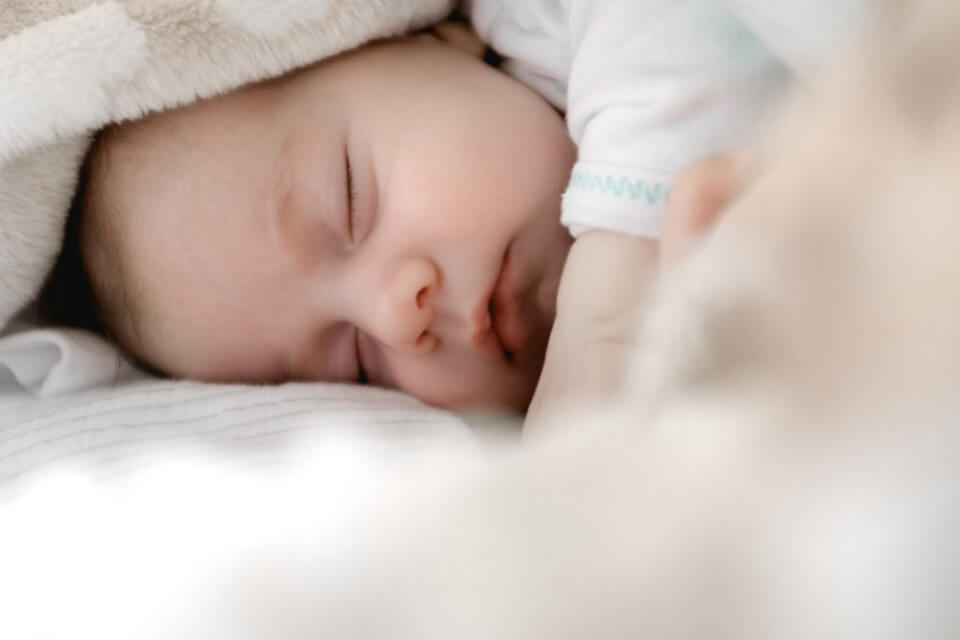 STUDY: The number of babies suffocating due to co-sleeping has risen 400% in the last 20 years