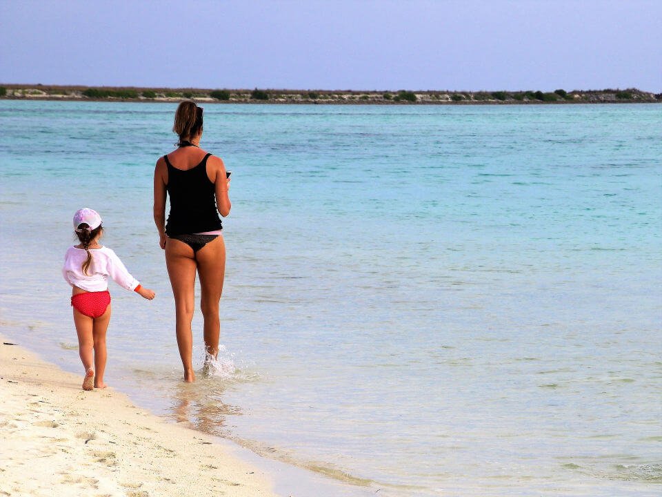 Experts are urging MOMS to take yearly VACATIONS with their daughters to help improve their HEALTH!